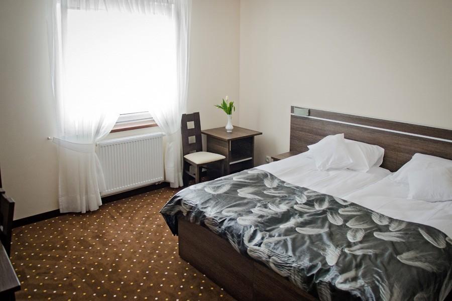 Hotel Podkowa Plock Room photo